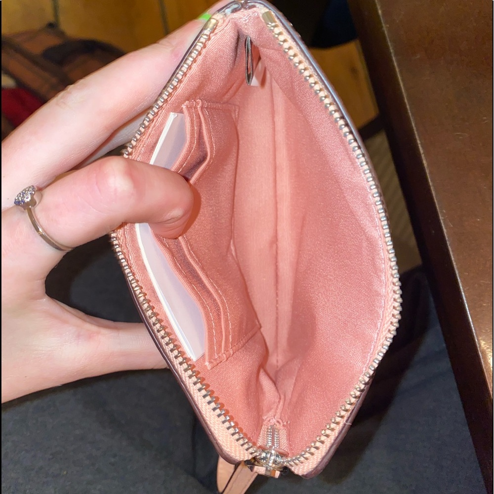 pink coach wristlet!